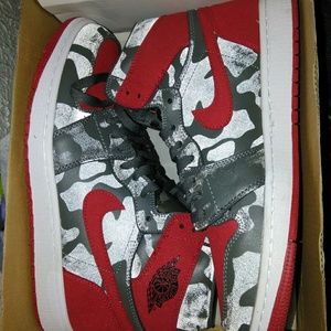 Air Jordan one river rock red and camo stucco